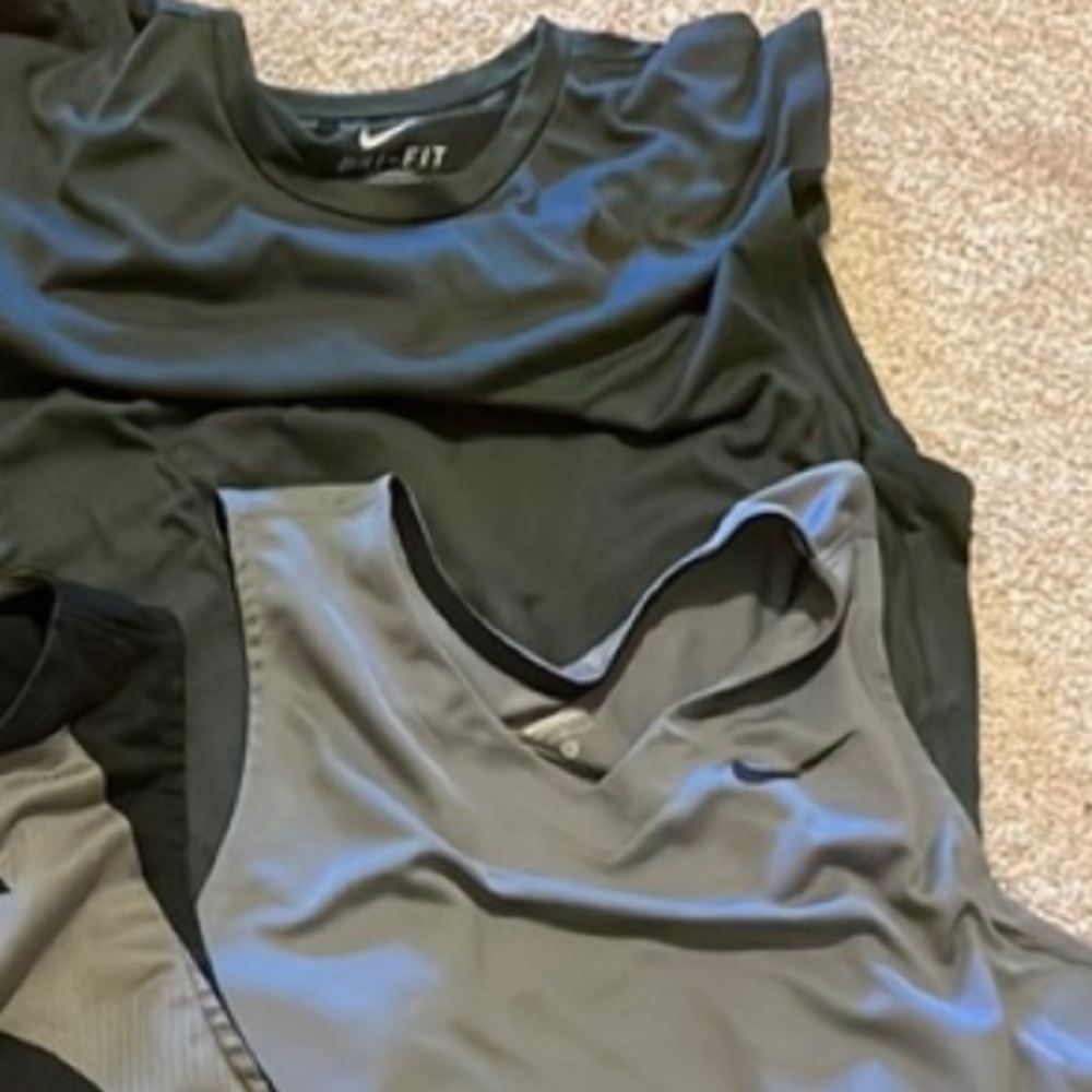 2 NWOT Nike Sleeveless Tank Bundle